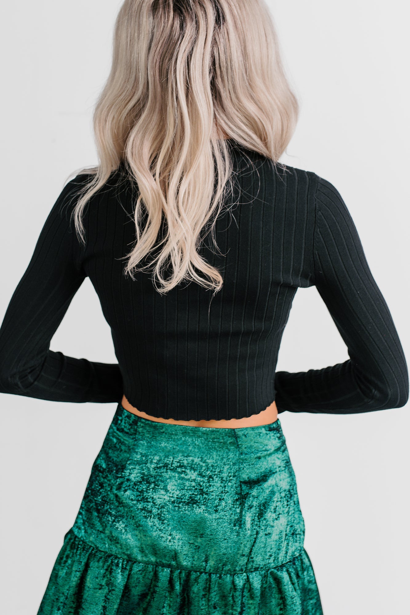 Softly Yours Ribbed Knit Crop Top (Black)